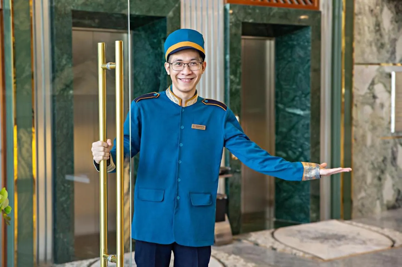 Calix Hotel Da Nang Beach Vietnam