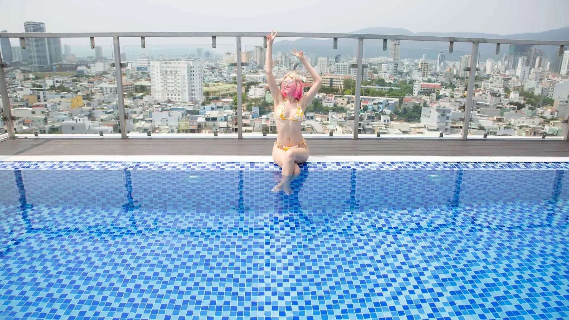 Calix Hotel Da Nang Beach Vietnam